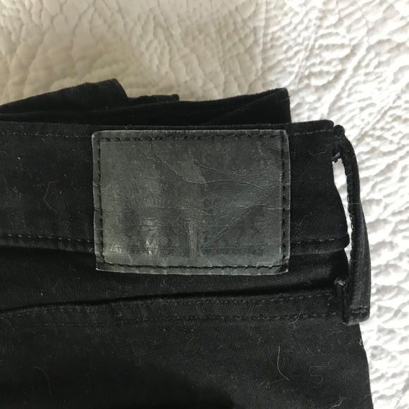 NEW Black high-rise supper skinny jeans. LEVIS  32W - Picture 2 of 5